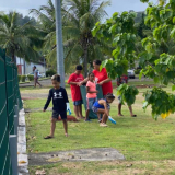 Faanui-kids-picking-up-rubbish.jpeg