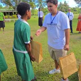 gift-bag.jpg