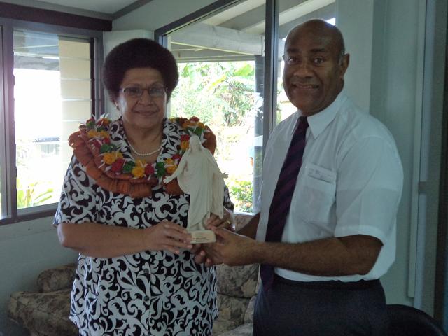 Fiji Leader Urges Youth to 'Arise and Shine'