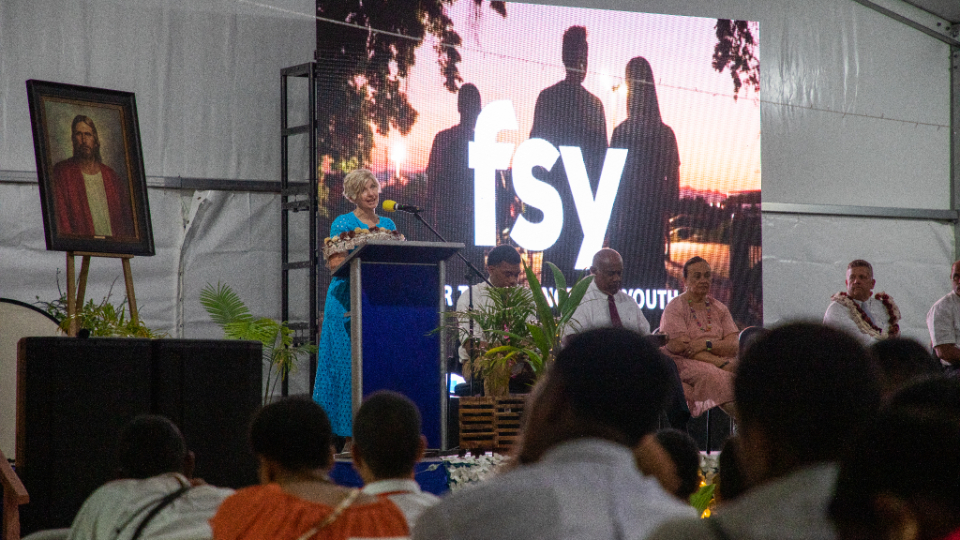 President-Emily-Belle-Freeman-speaks-at-FSY-Fiji-devotional