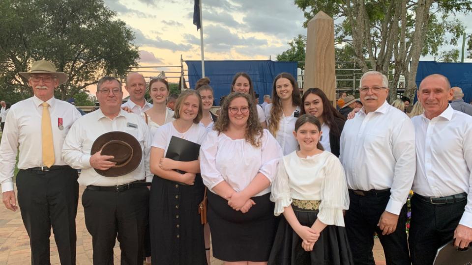 Gold-Coast-Stake-choir,-Anzac-sunset-service,-Mudgeeraba,