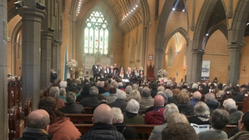 Ballarat-Cathedral-Attendees