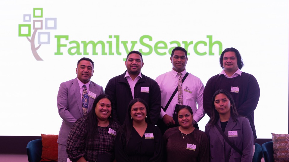 Young-people-attending-a-FamilySearch-event-in-Auckland-16-April-2024