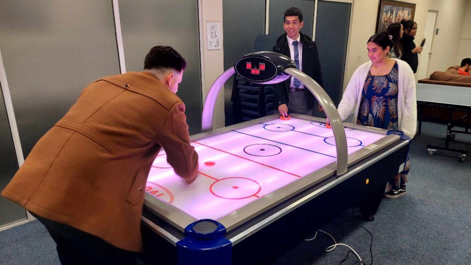 Sydney YSA Air Hockey