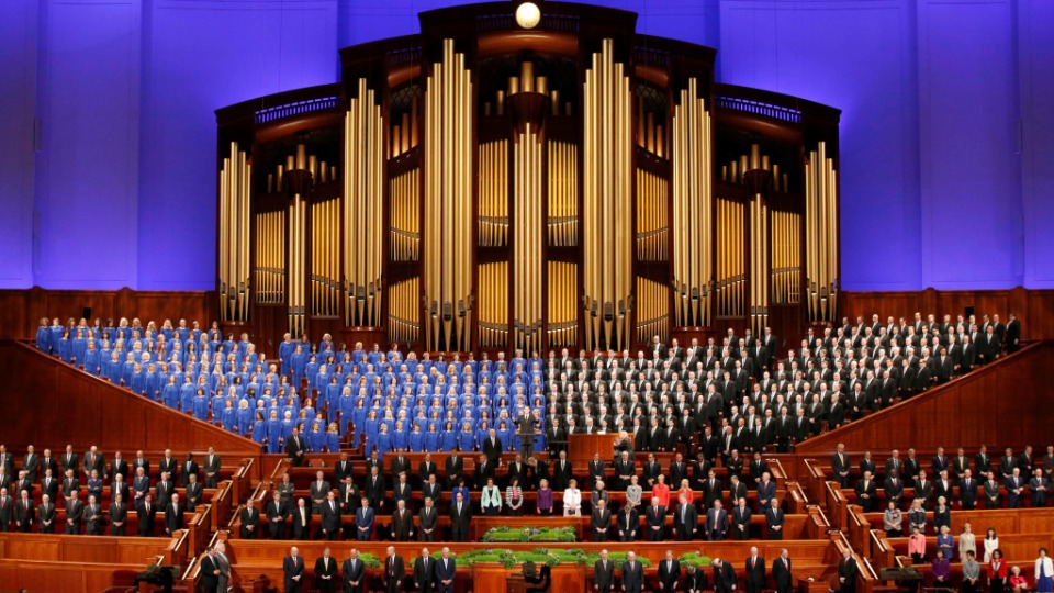 Tabernacle-Choir-Conference-Center-1.jpg