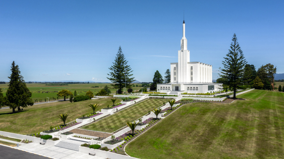 The-newly-remodeled-Hamilton-New-Zealand-Temple.-August-2022