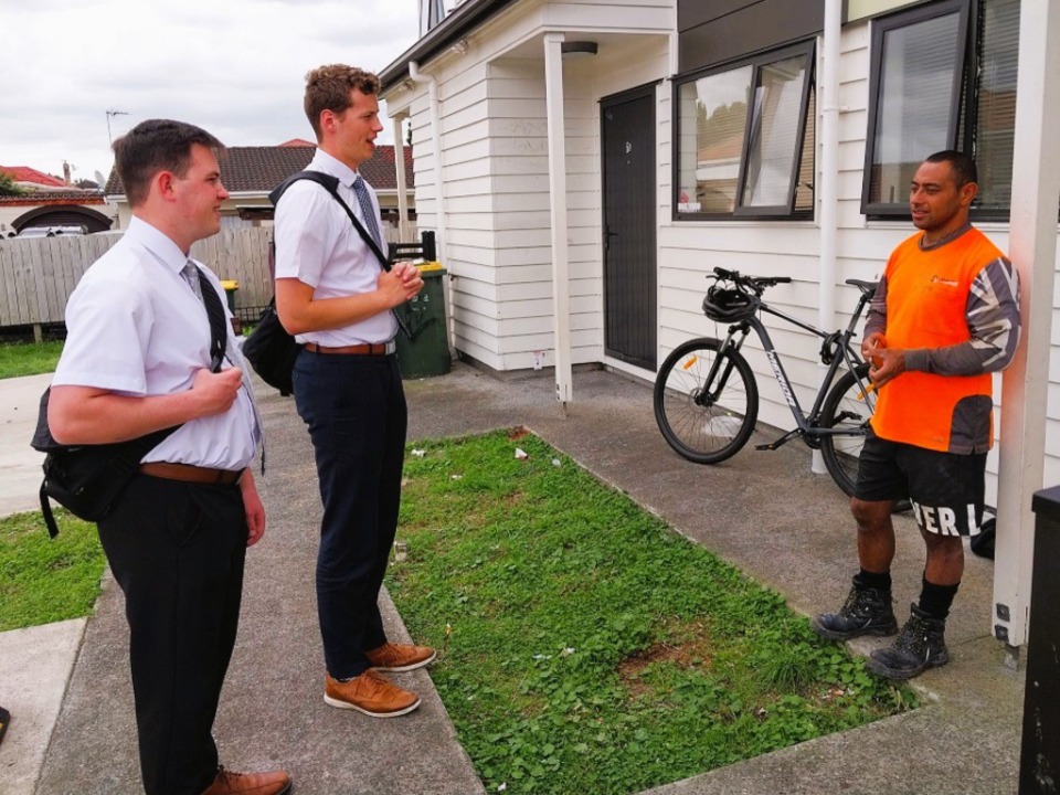 Elders-Bryce-Jacobson-(left)-and-Gavin-Chambers-visit-with-a-friend